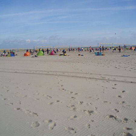 B&B Fam. Tavenier Vrouwenpolder Buitenkant foto