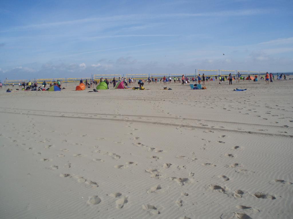 B&B Fam. Tavenier Vrouwenpolder Buitenkant foto